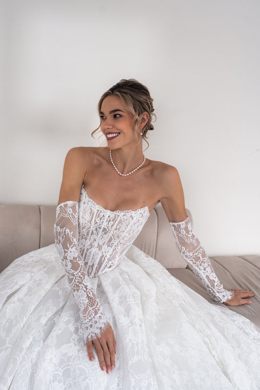 Ellie Lace