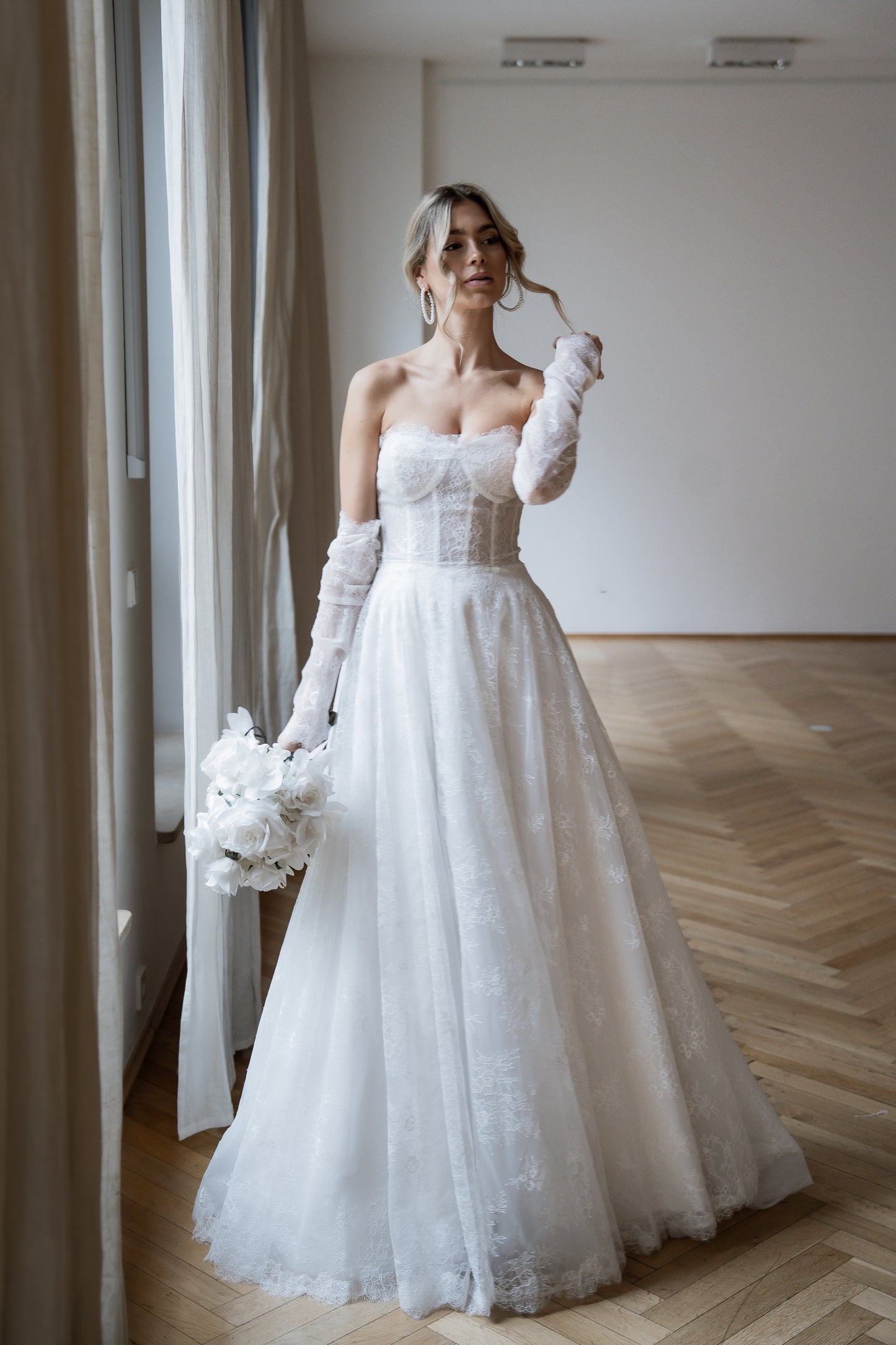 Mary Lace Kleid